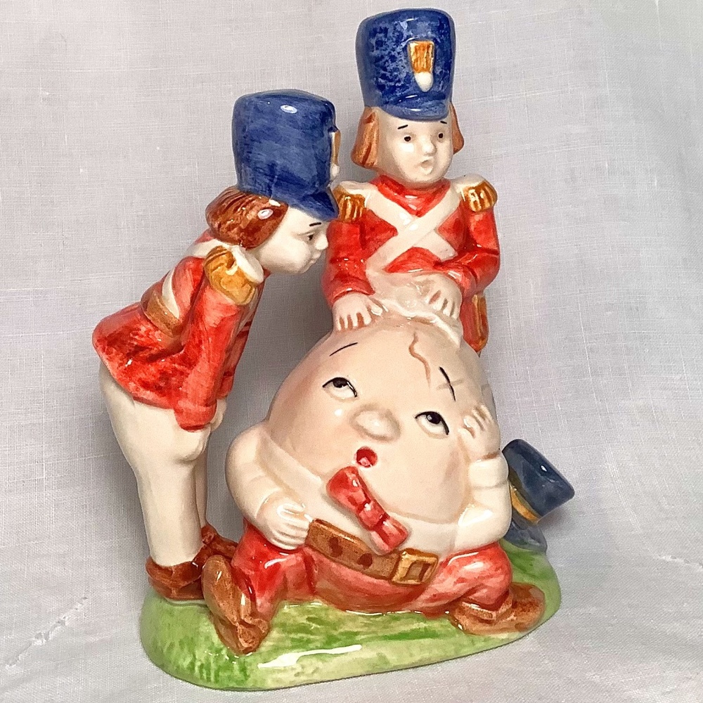 Humpty Dumpty porcelain figure by Quon Quon. “Once Upon A Time”